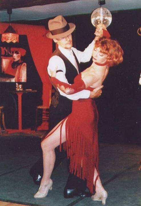 ecole-de-danse-de-salon-frederic-bense-paris-musique (30)